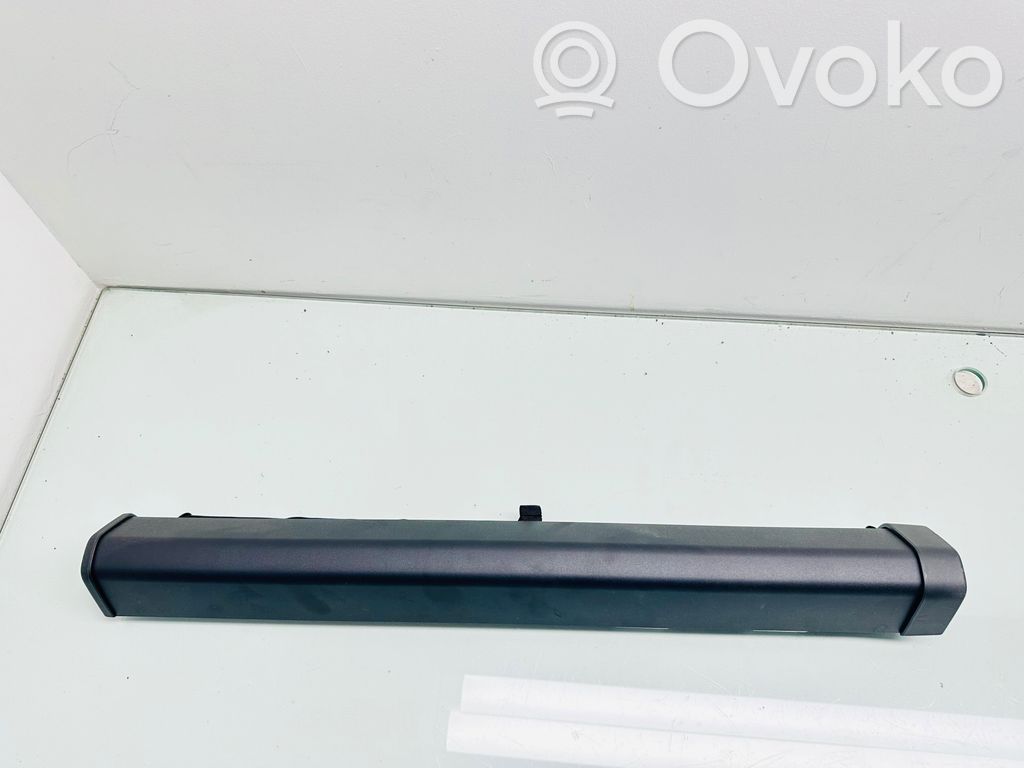 Volvo V60 Tinklelis 