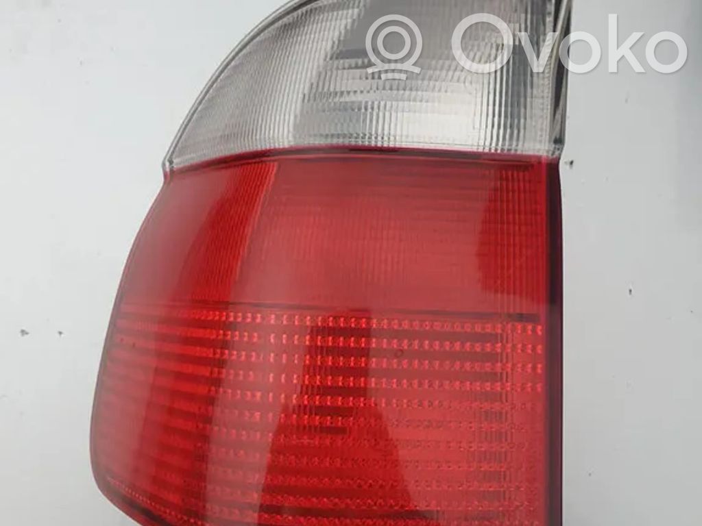 Rear/tail lights