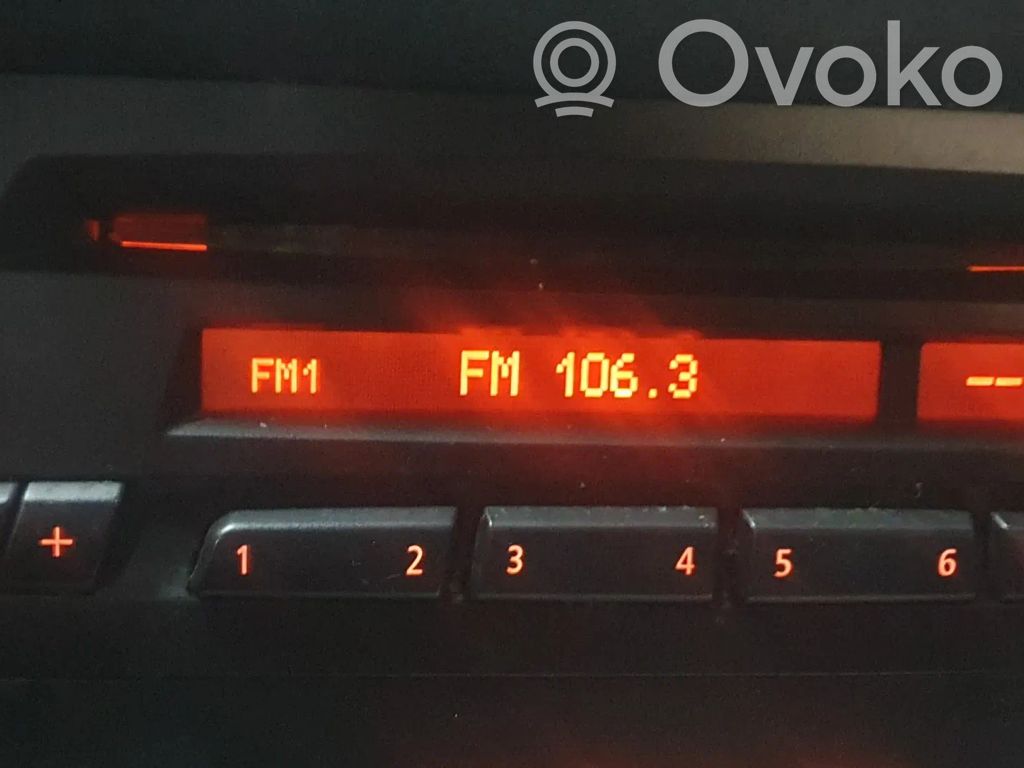 Radio/CD/DVD/GPS head unit
