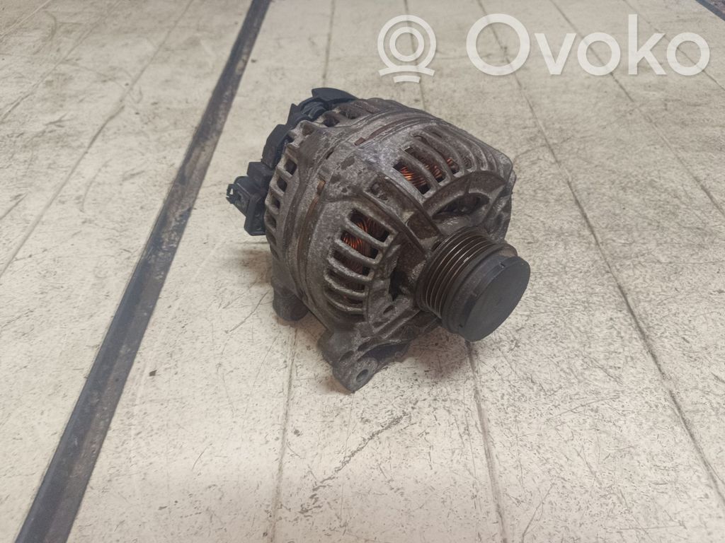 Volkswagen PASSAT B5.5 Ģenerators 