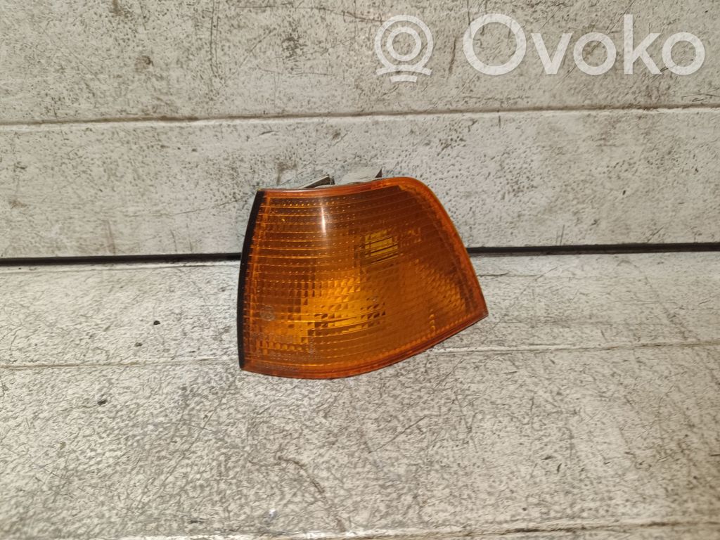 BMW 3 E36 Clignotant avant 