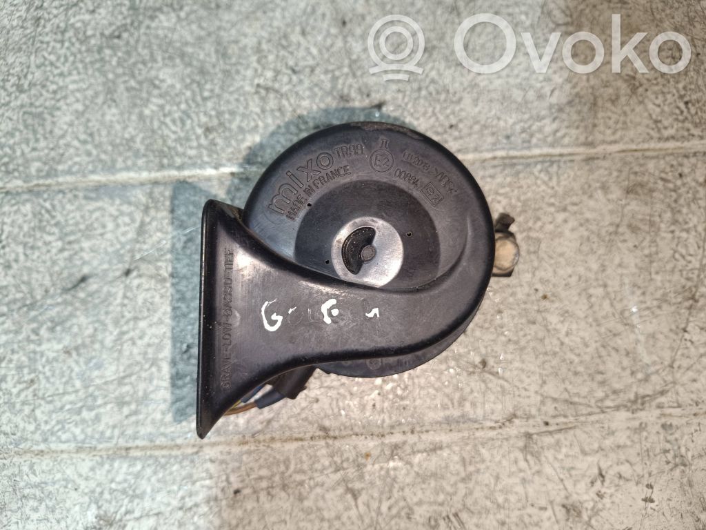 Volkswagen Golf IV Äänimerkkilaite 