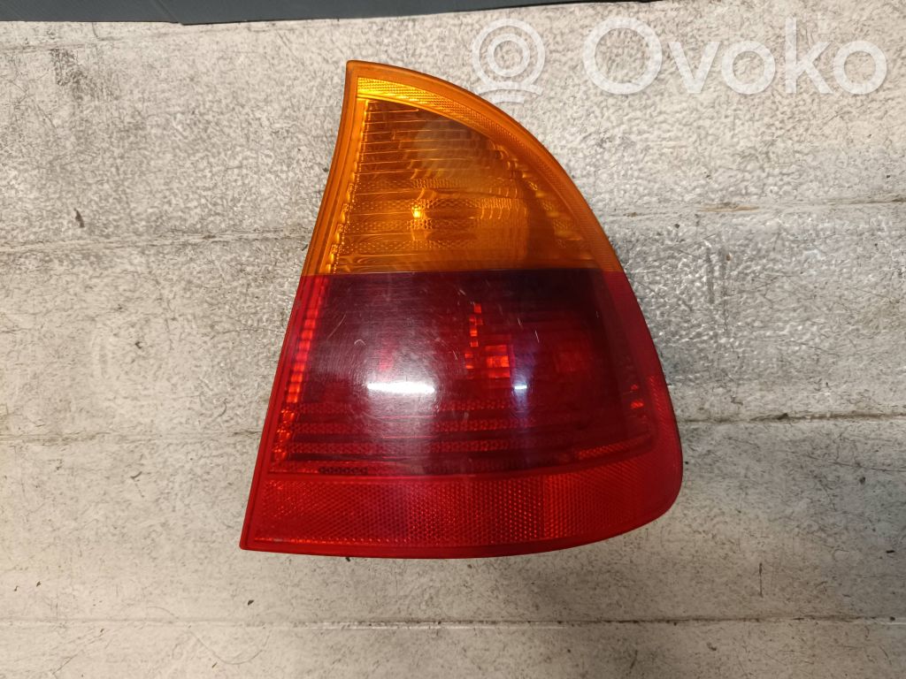 BMW 3 E46 Galinis žibintas kėbule 