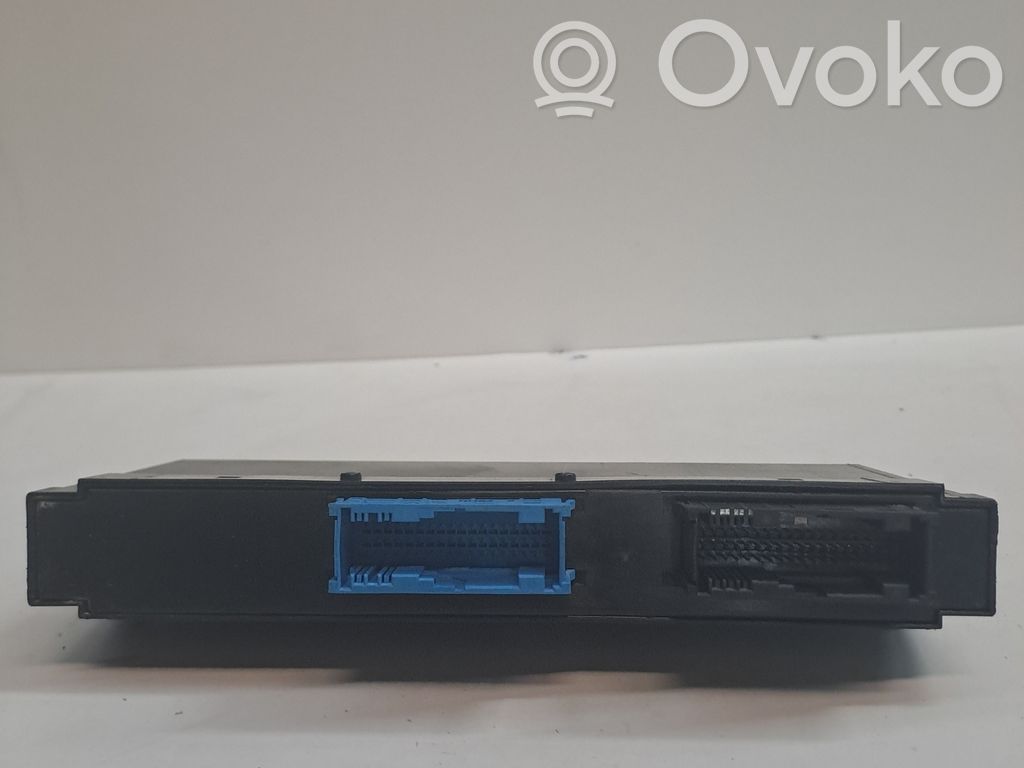 BMW 1 E81 E87 Module confort 