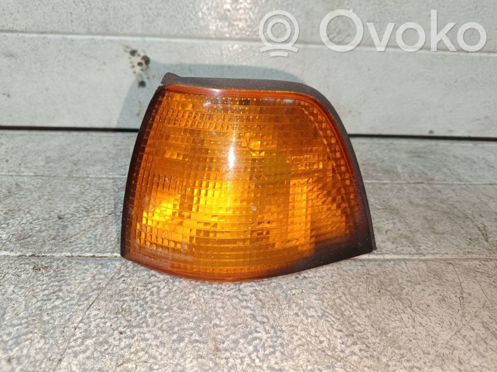 BMW 3 E36 Front indicator light 