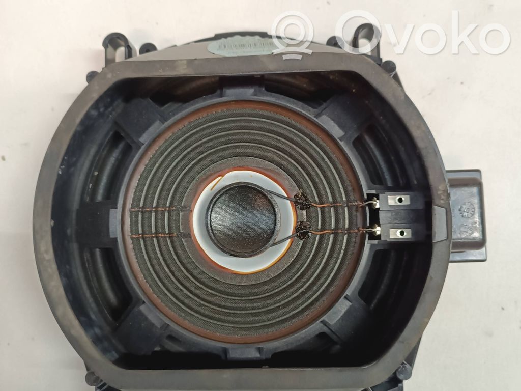 BMW X5 E70 Subwoofer 
