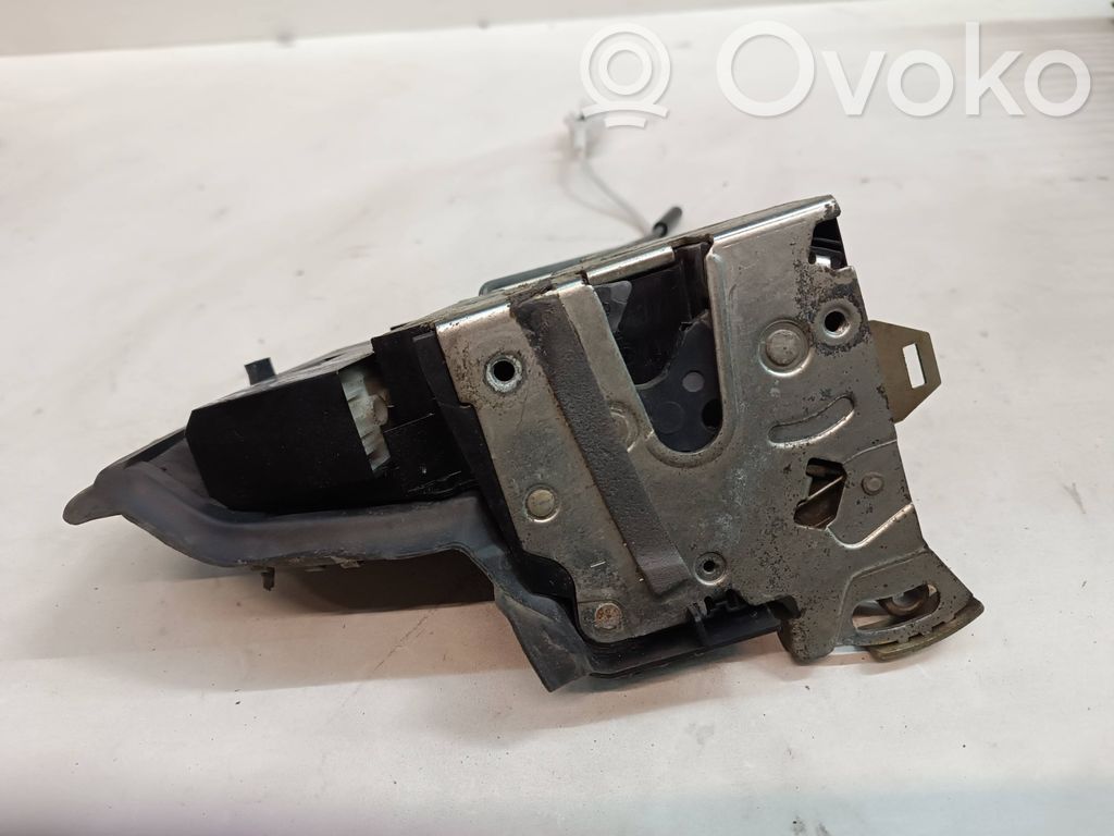 Front door lock   4227