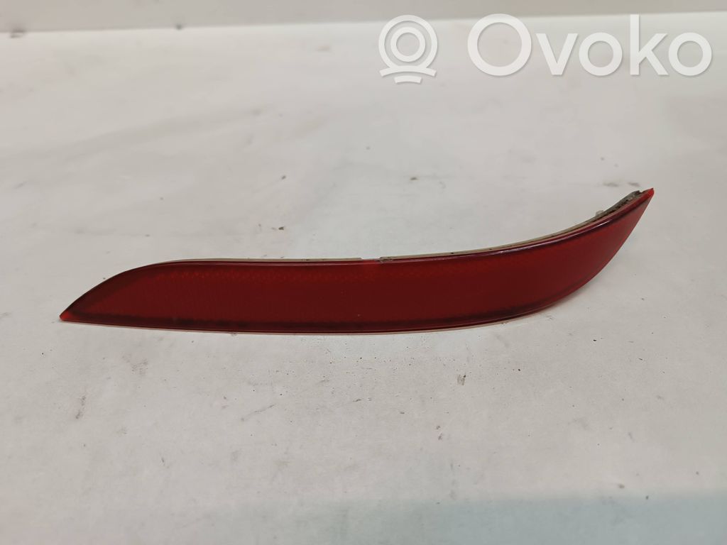 Задний oтражатель   8389