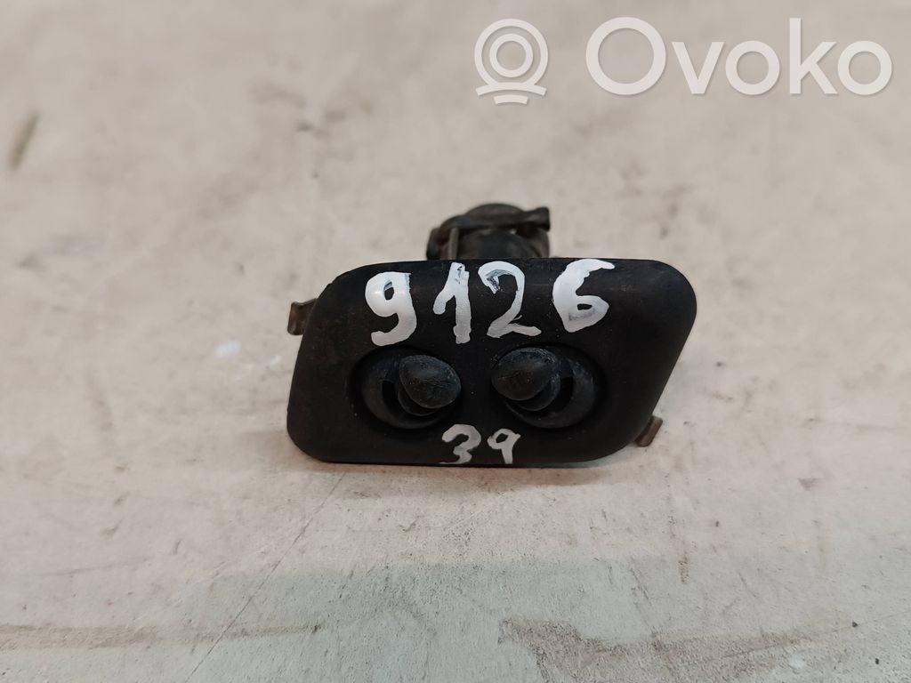 Buse de lave-phares   8360661