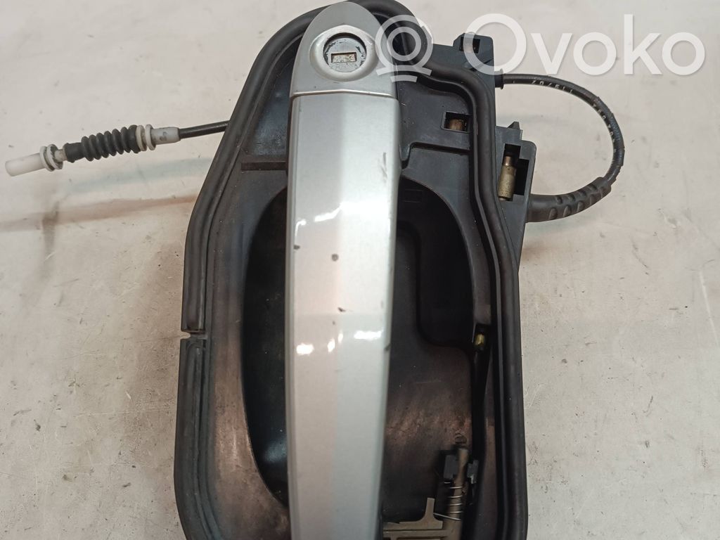 BMW X3 E83 Front door exterior handle 