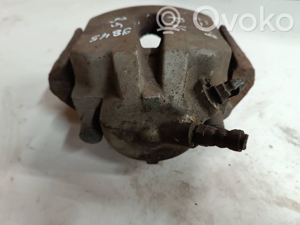 BMW 5 E39 Caliper de freno delantero 
