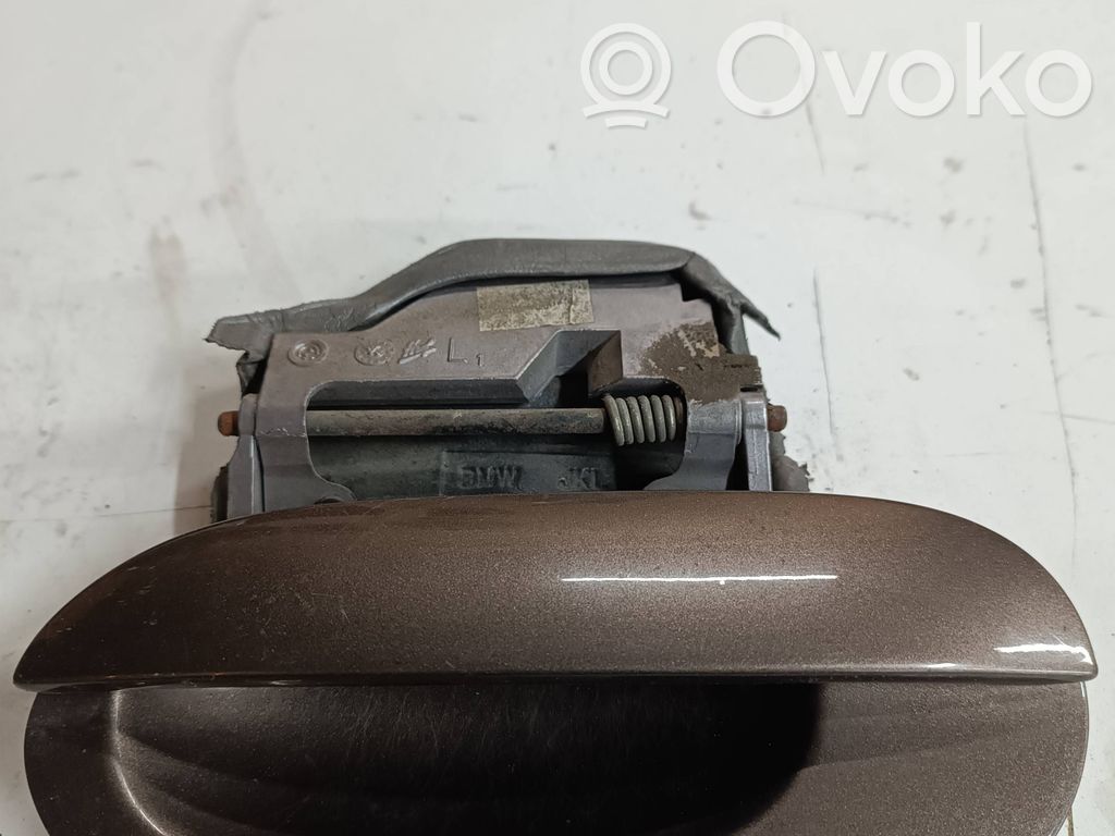 BMW 5 E39 Išorinė atidarymo rankena galinių durų 