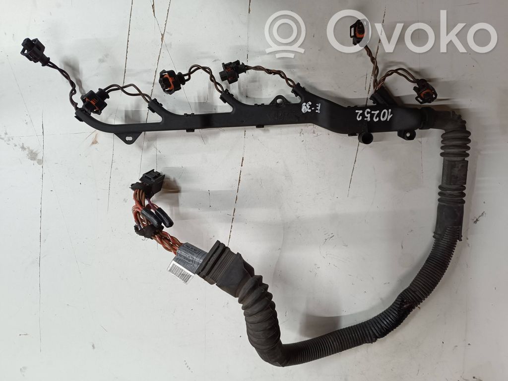 BMW 5 E39 Wiązka wtryskiwaczy 