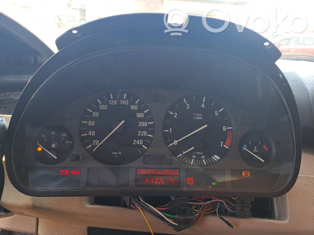 BMW 5 E39 Nopeusmittari (mittaristo) 