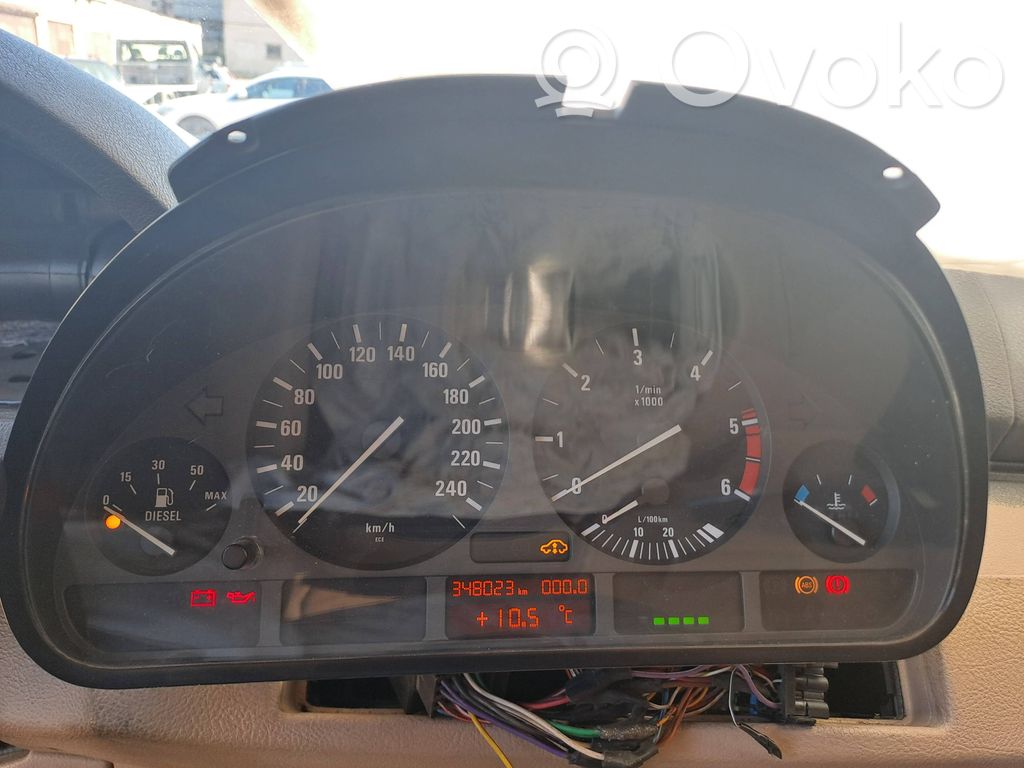 BMW 5 E39 Speedometer (instrument cluster) 