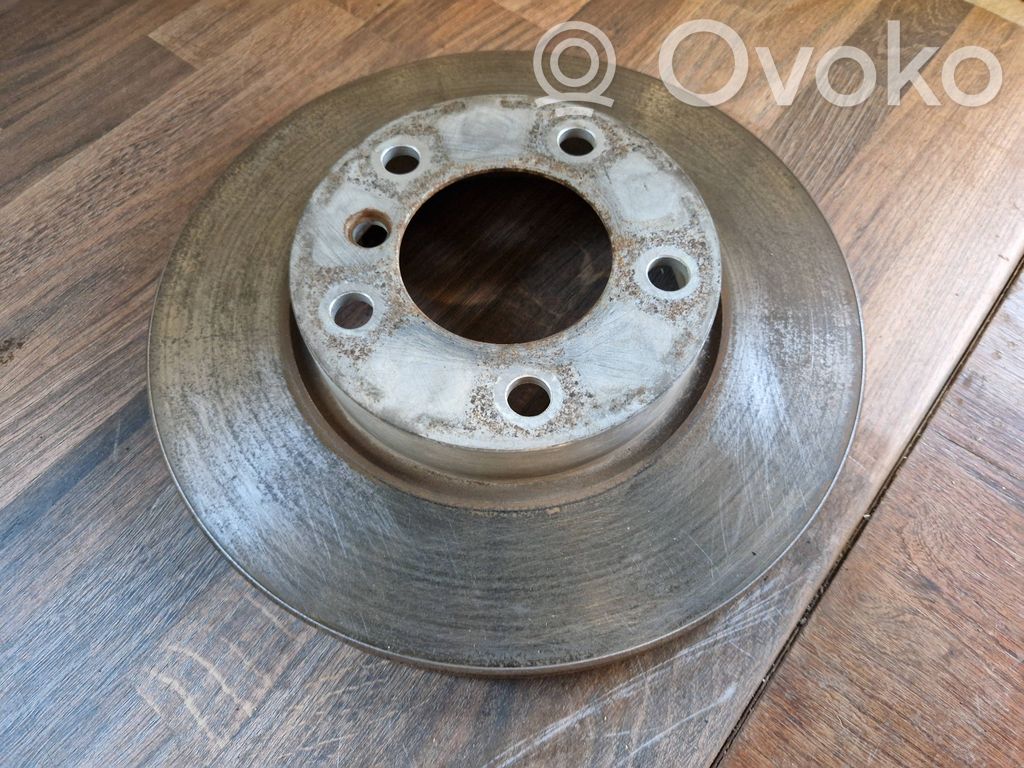 Bremsscheibe vorne