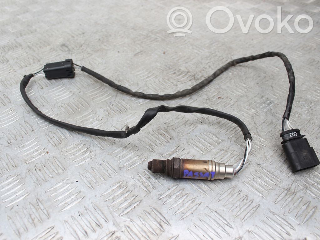 Volkswagen PASSAT B5 Lambda probe sensor 