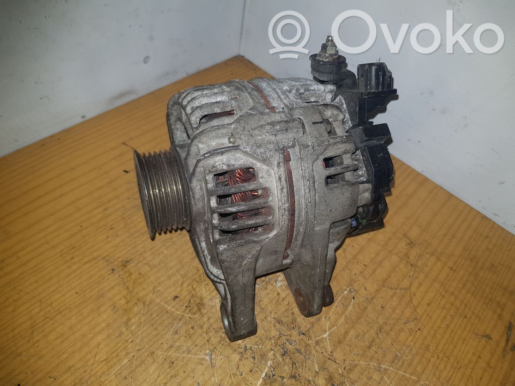 Toyota Corolla E120 E130 Ģenerators 