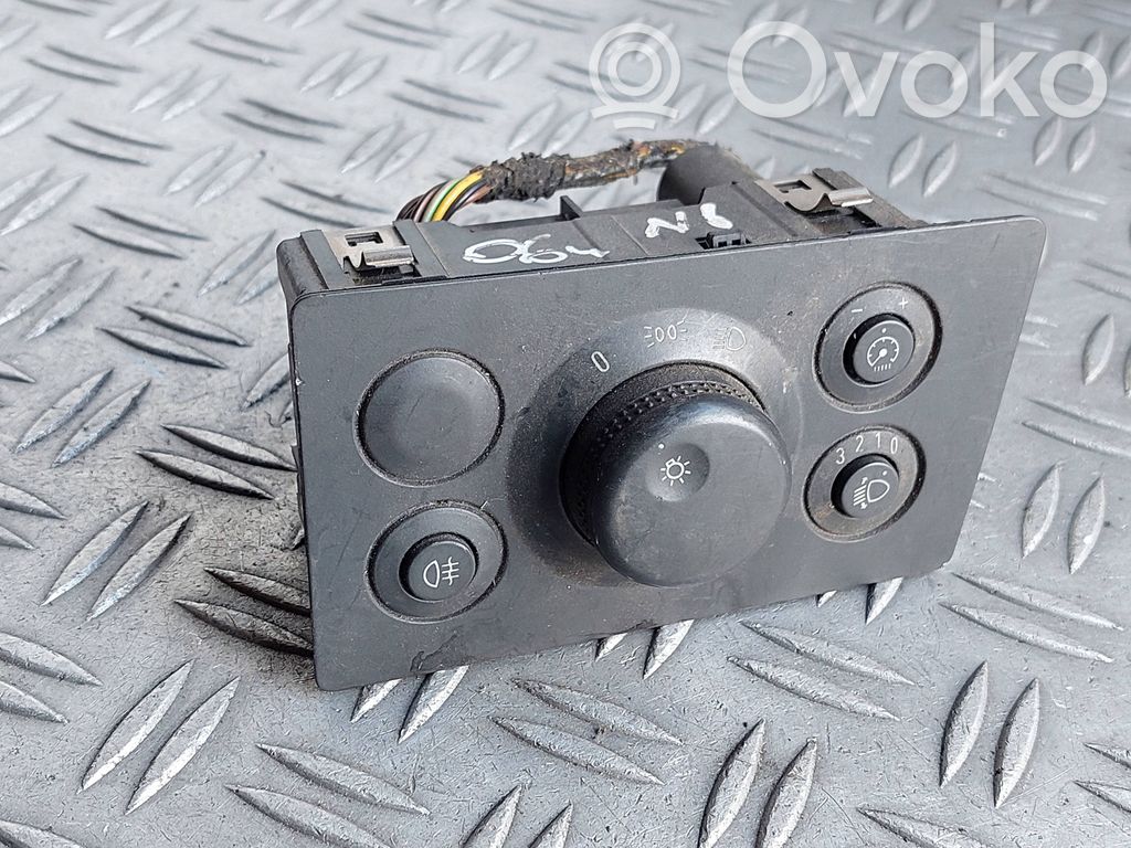 Opel Zafira B Light switch 