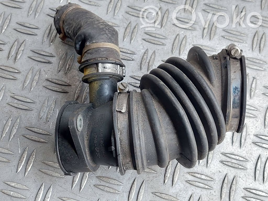 Ford Focus Oro vamzdis į turbiną 