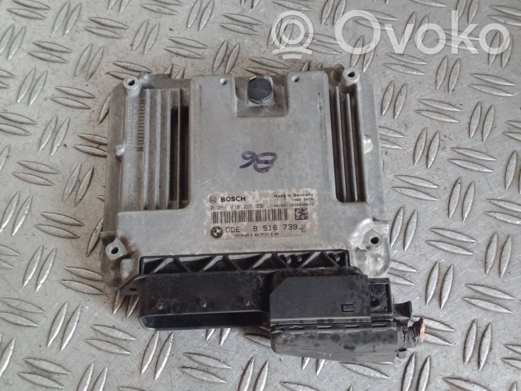 Mini One - Cooper R57 Engine control unit/module 