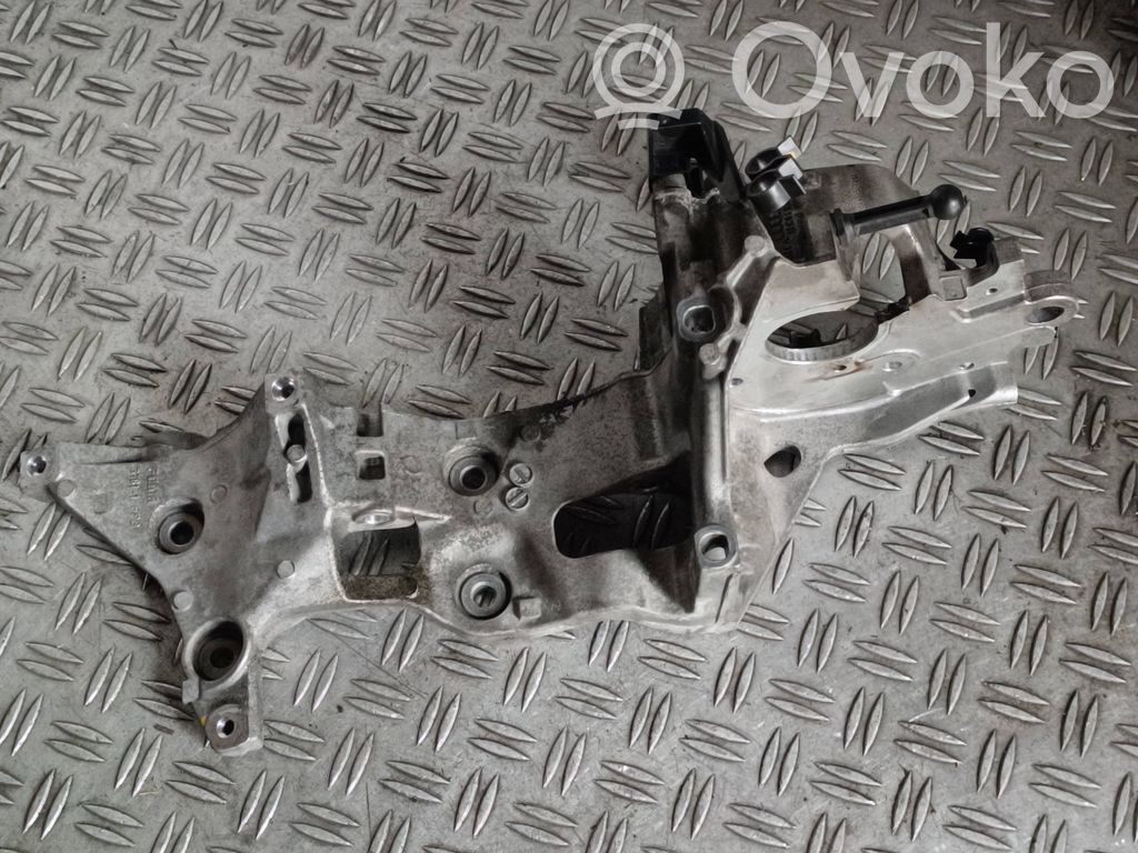 Audi Q5 SQ5 FY Generator/alternator bracket 