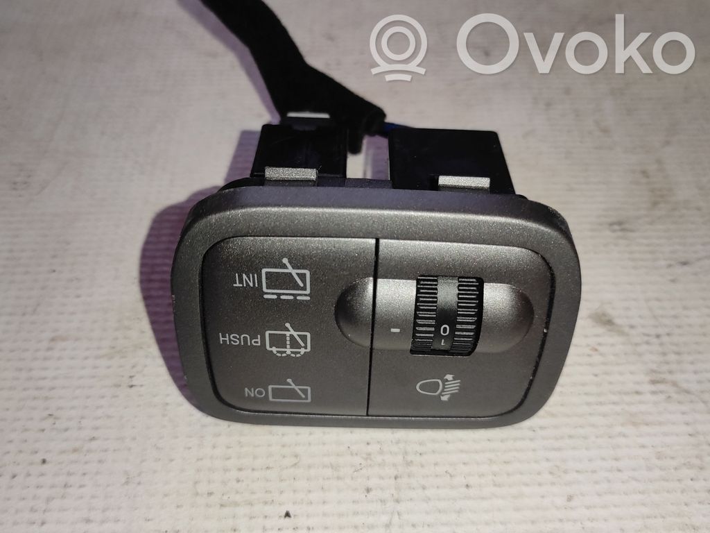 Hyundai Accent Light switch 