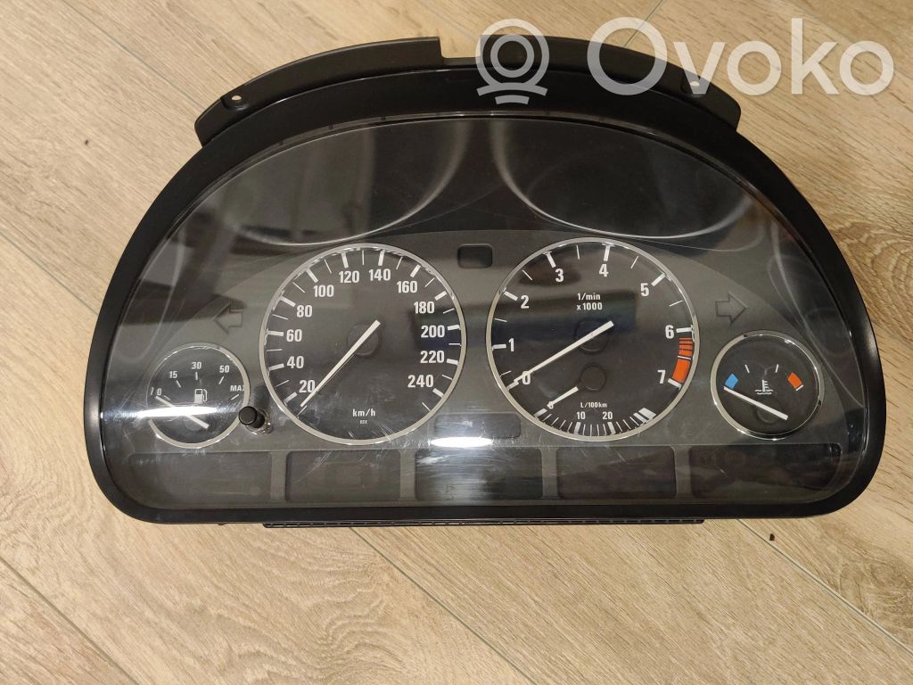 BMW 5 E39 Speedometer (instrument cluster) 