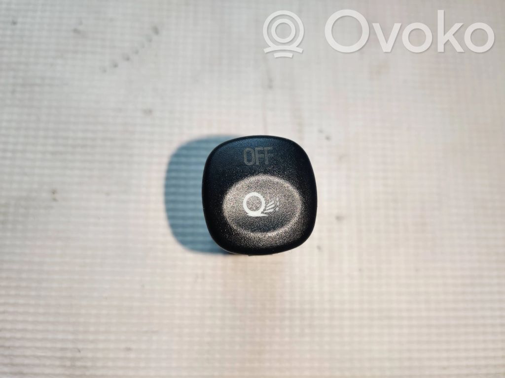 ESP (stability program) switch   YC1T2C418AB