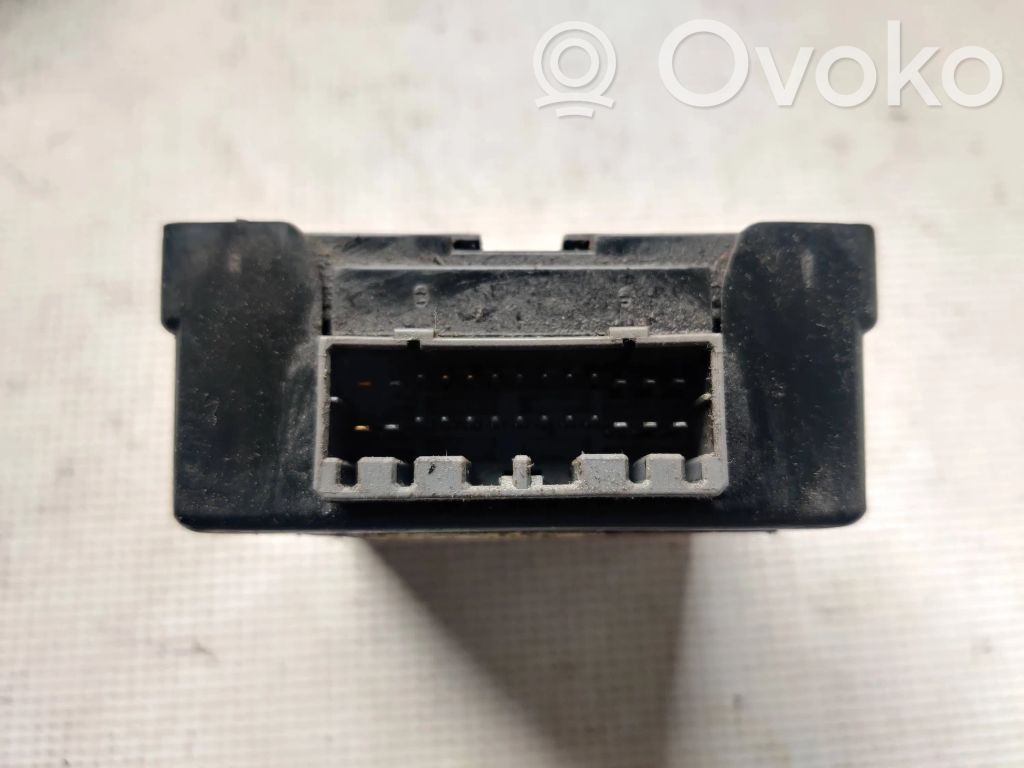 Opel Zafira A Módulo de confort/conveniencia 