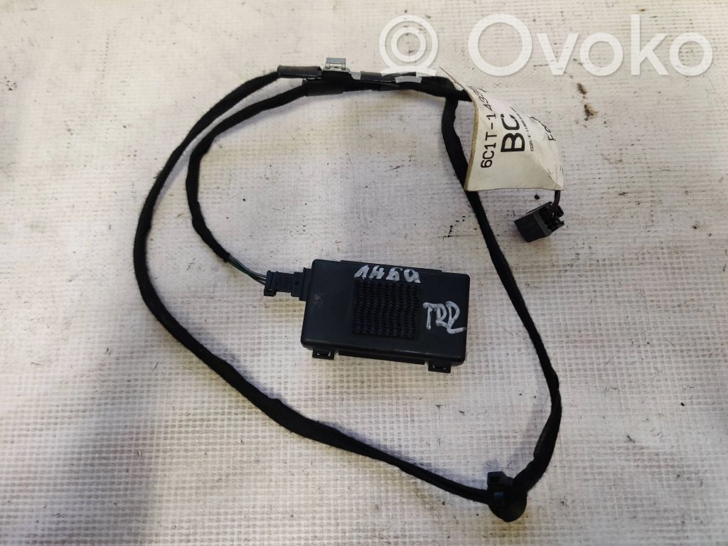Ford Transit Amplificador de antena aérea 