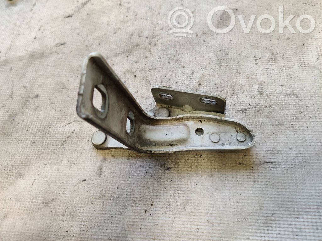 Renault Master II Dzinēja pārsega eņģe (-es) 