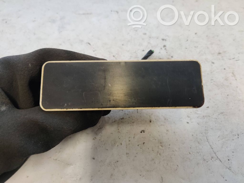 Screen/display/small screen   86VB10K844BB