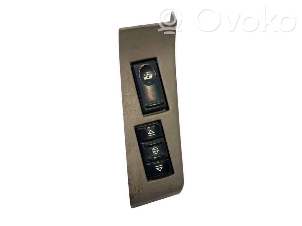 Electric window control switch   7700351692