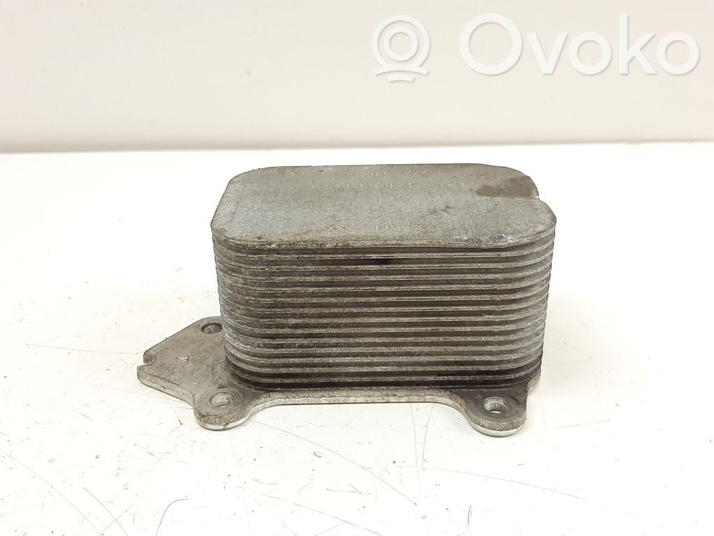 Oil filter mounting bracket