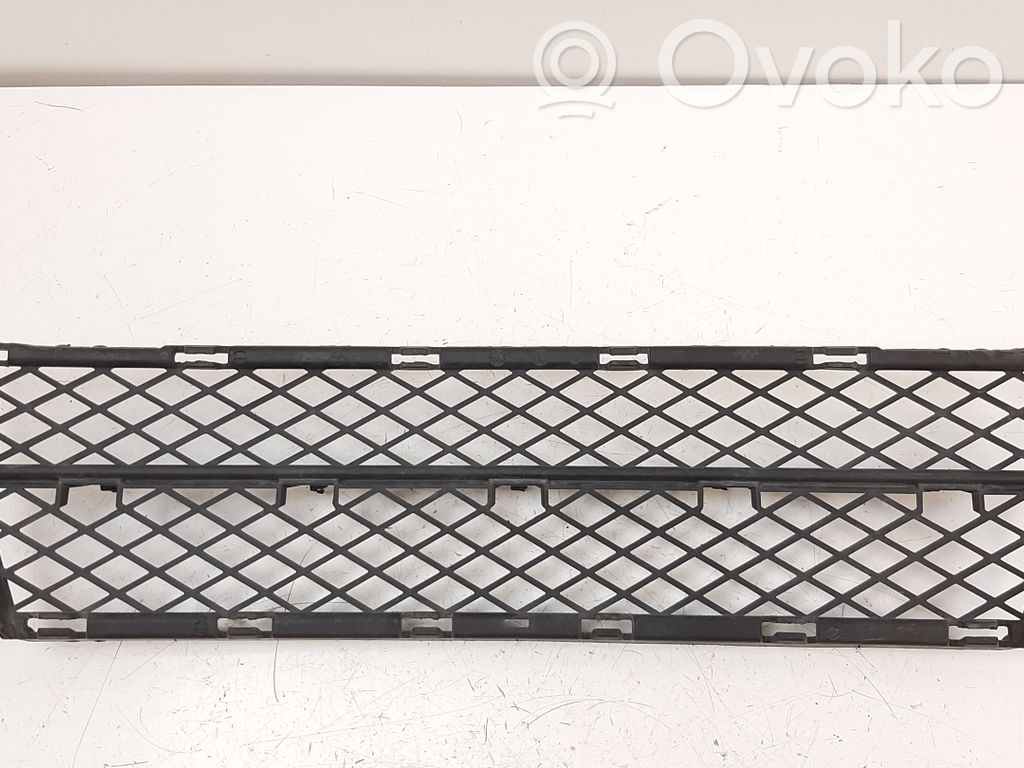Front bumper lower grill   51117178115,7178115