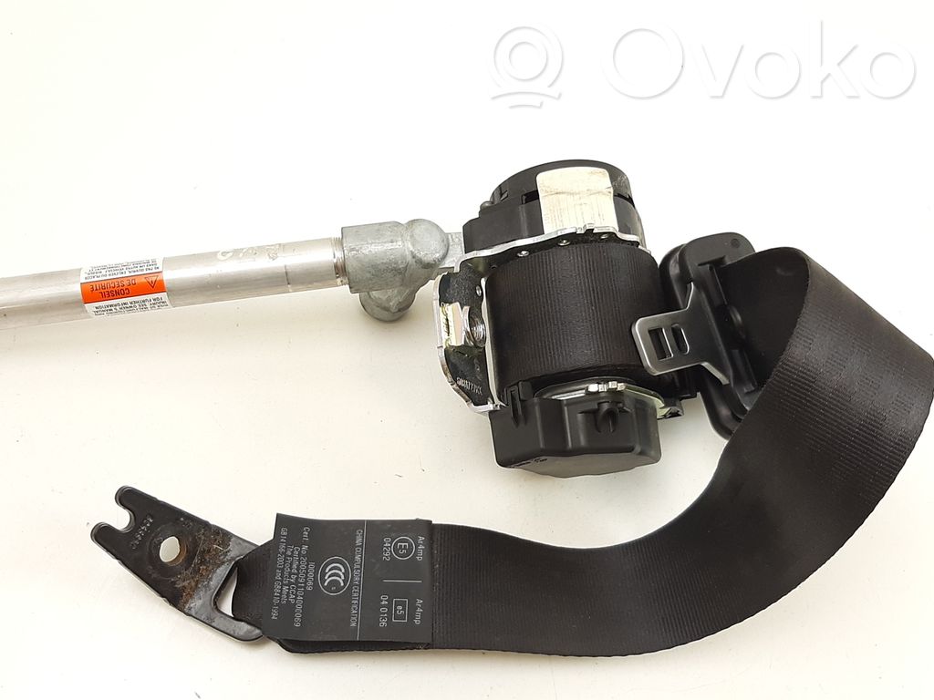 Volvo V70 Cinturón trasero 