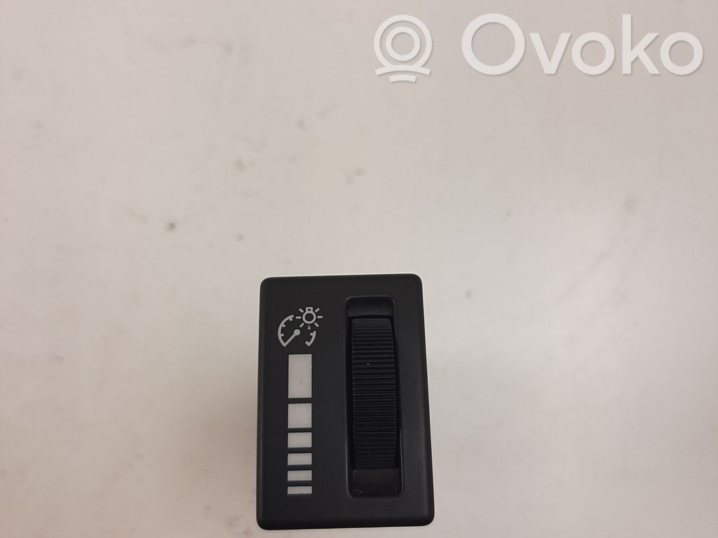 Isuzu D-Max Other switches/knobs/shifts 