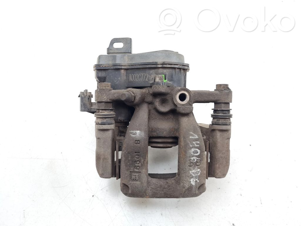 Takajarrusatula   6601B,A002C772