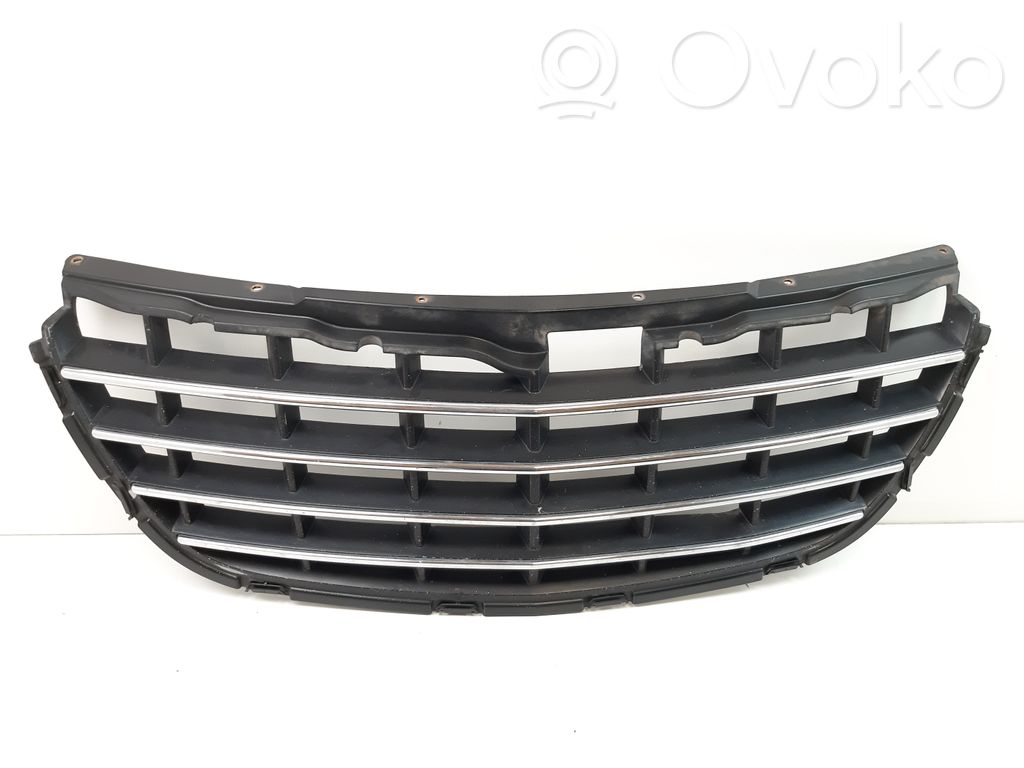 Chrysler Pacifica Grotelės viršutinės 