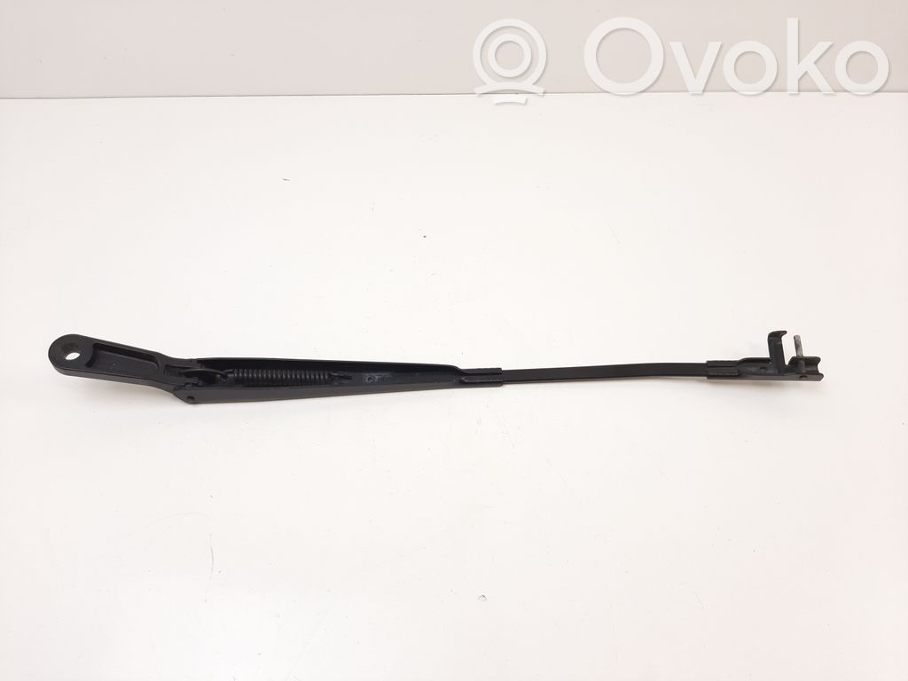 Citroen C5 Front wiper blade arm 