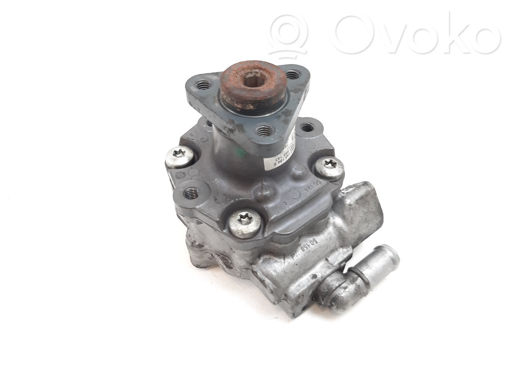 Audi A5 8T 8F Pompa wspomagania 