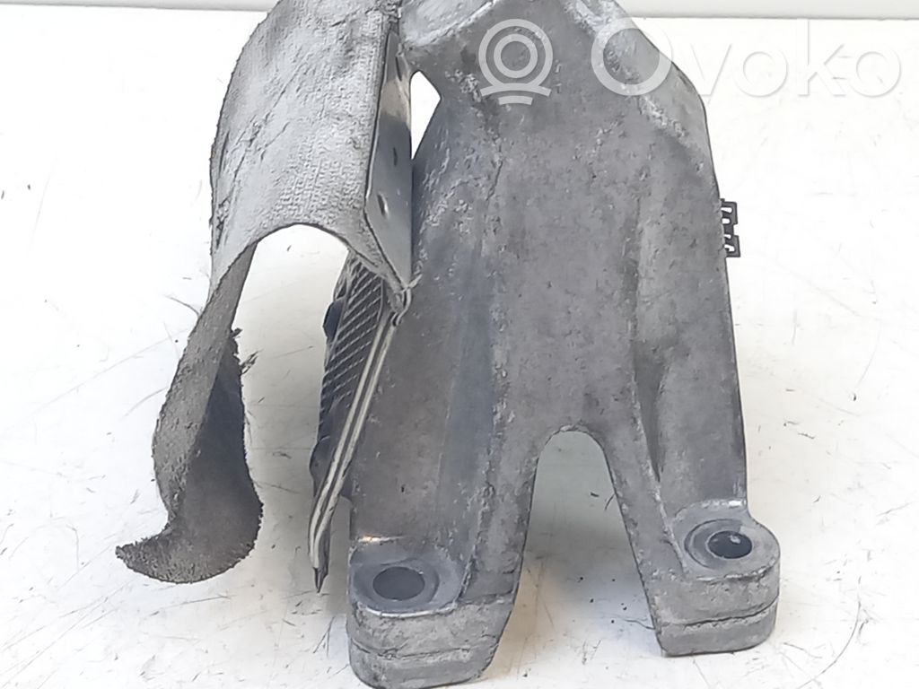 Engine mounting bracket   8K0199307BJ,8K0199387S
