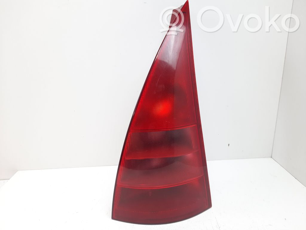 Rear/tail lights