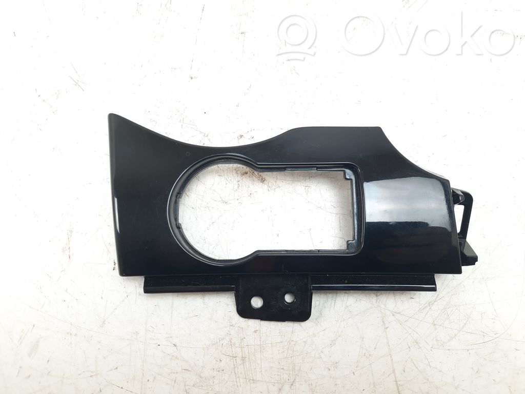 Chevrolet Orlando Ramka deski rozdzielczej 