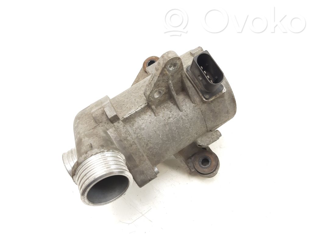 BMW 3 E90 E91 Water pump 