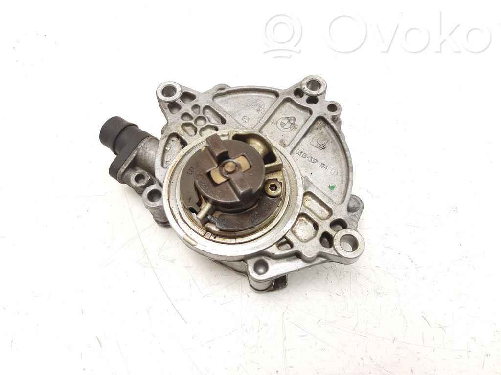 BMW 3 E90 E91 Vacuum pump 