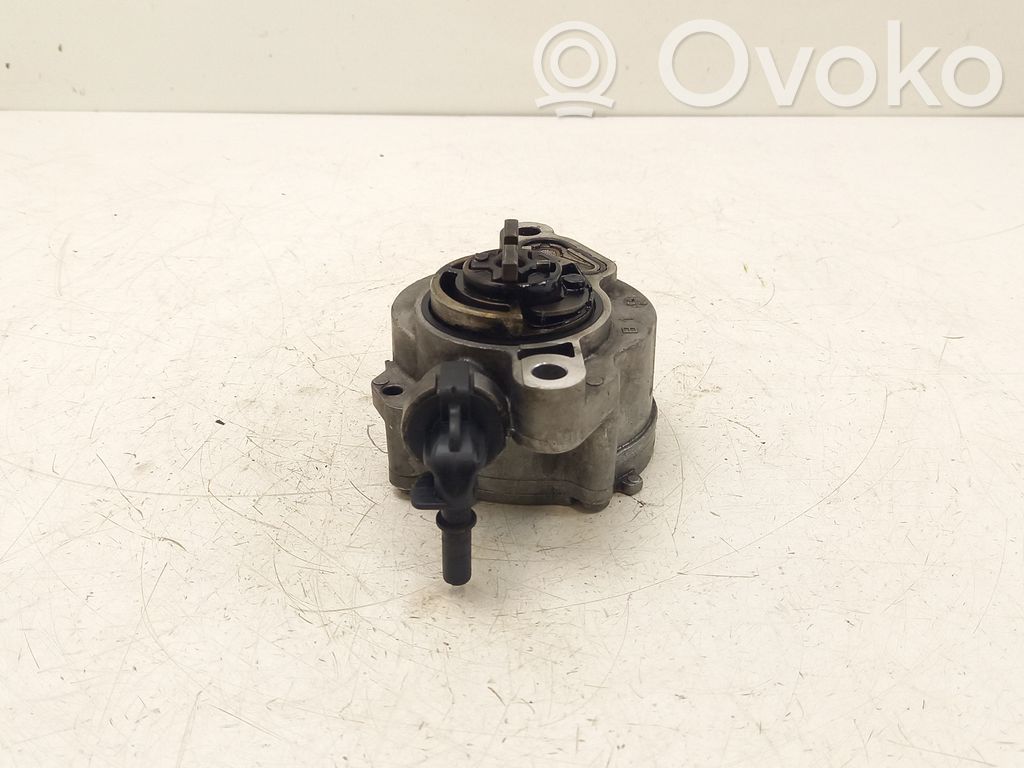 Mazda 3 I Vacuum pump 