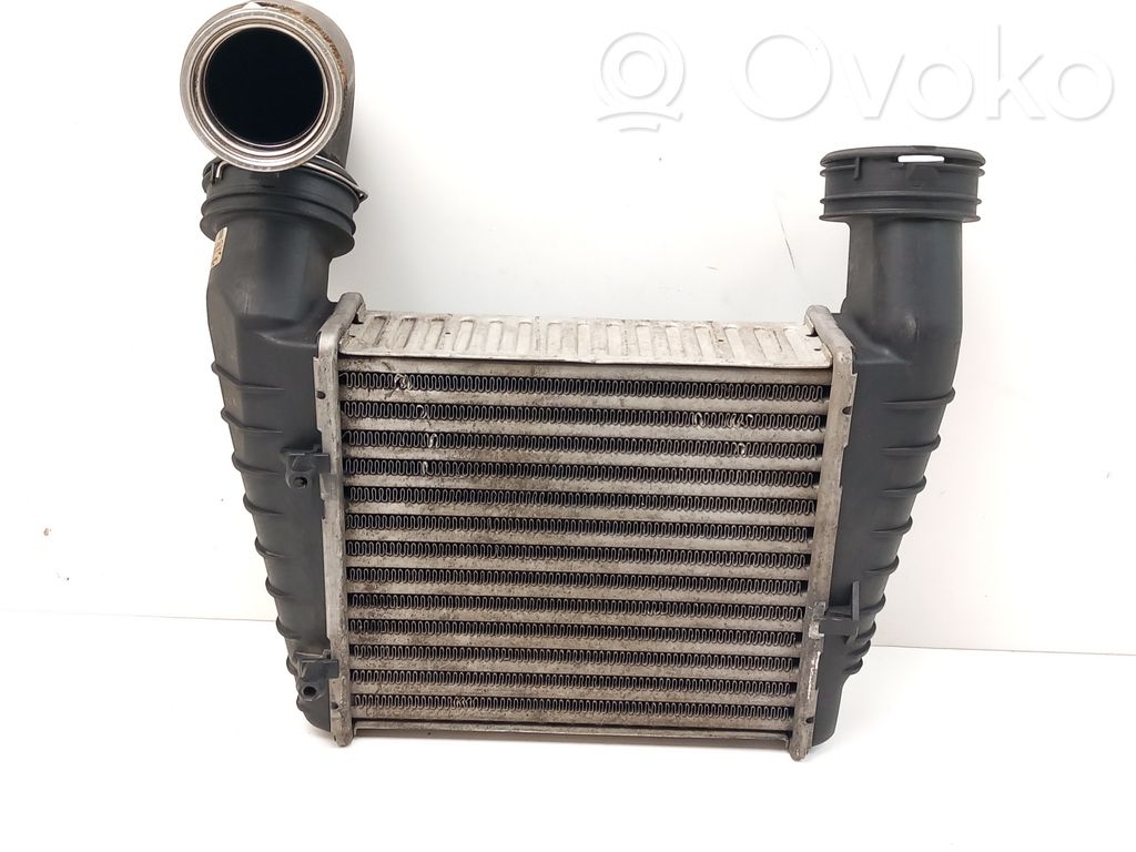 Skoda Superb B5 (3U) Chłodnica powietrza doładowującego / Intercooler 