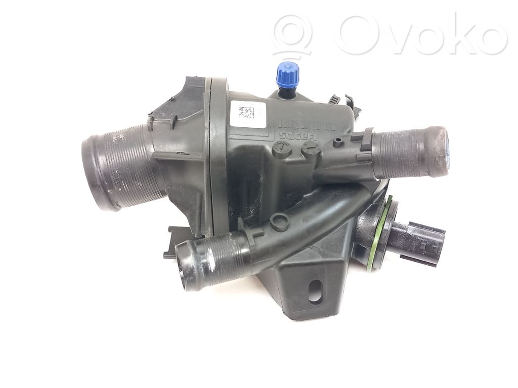 Nissan Navara D23 Carcasa del termostato 